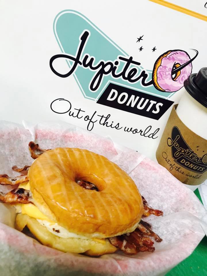 Palm Beach Wedding Ideas-Jupiter Donut Factory