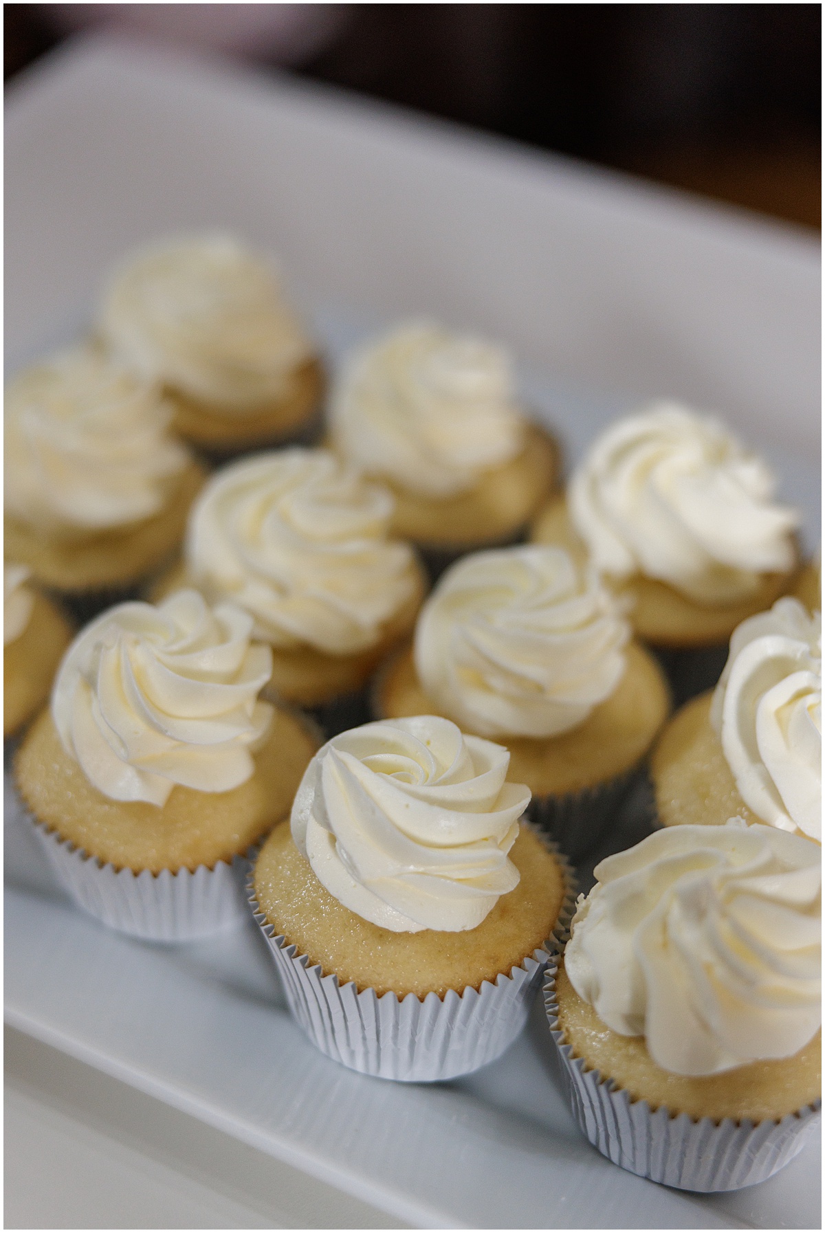 Gluten-free cupcakes as a wedding cake alternative for a Palm Beach wedding