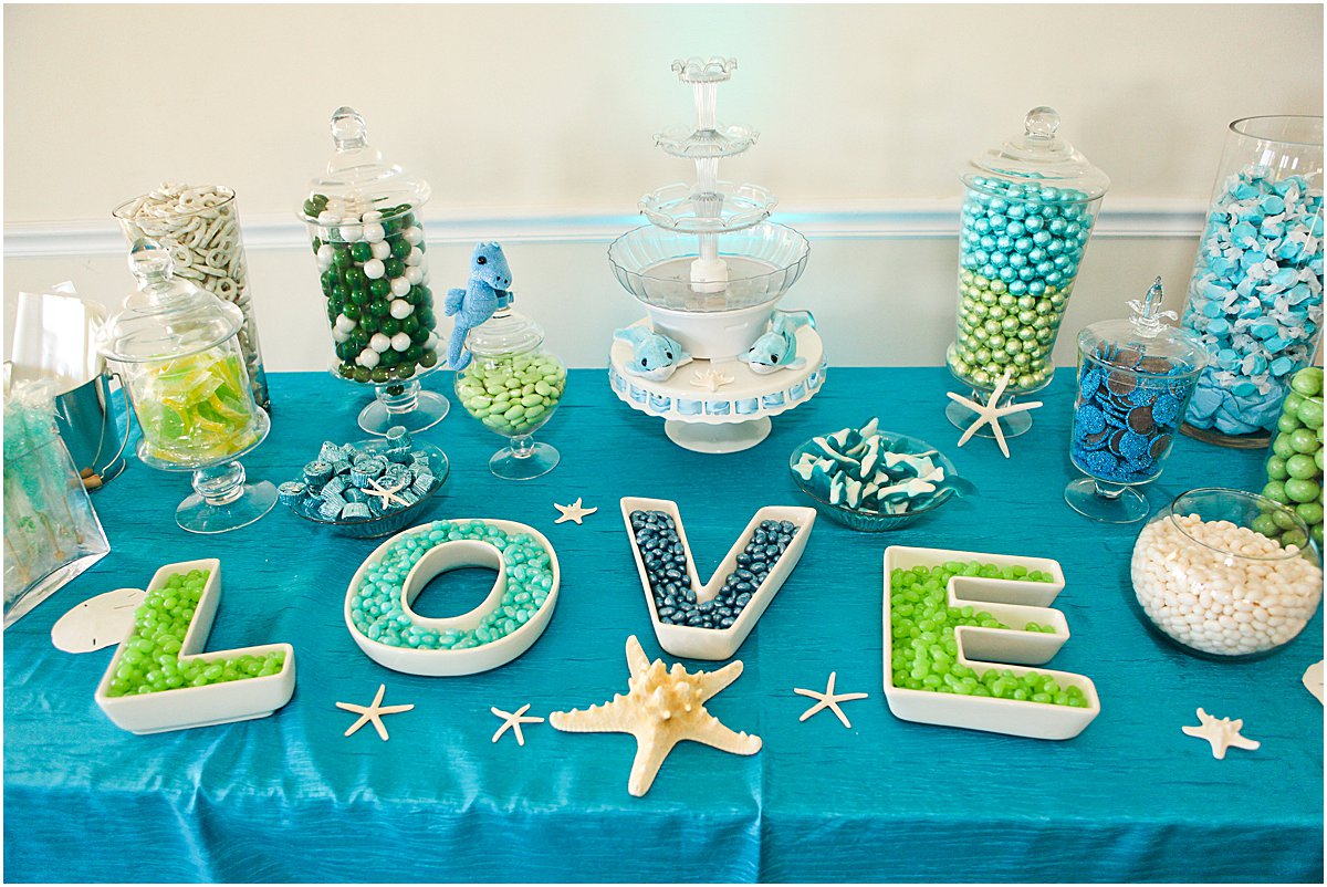 Wedding Candy Buffet | Bulk Candy Store | West Palm Beach, FL | Married in Palm Beach | www.marriedinpalmbeach.com | Krystal Zaskey Photography