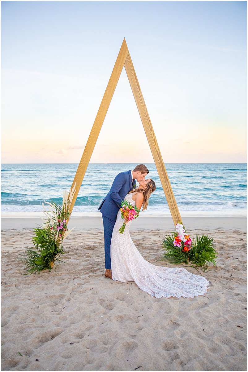 Lake Worth Beach Epic Wedding Photo | Palm Beach, FL | Married in Palm Beach | www.marriedinpalmbeach.com | Krystal Zaskey Photography