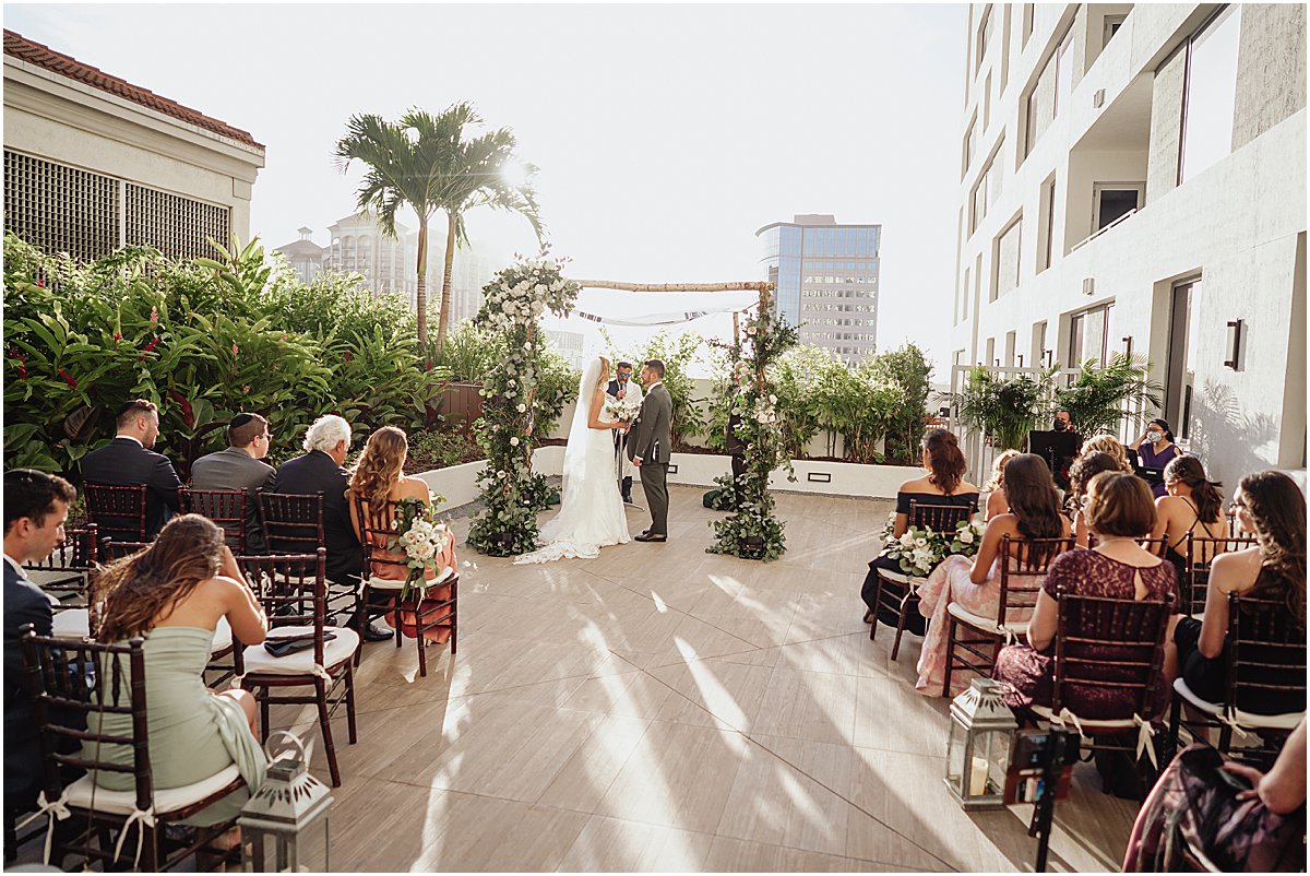 Elegant Garden Wedding | Canopy by Hilton West Palm Beach Downtown | Palm Beach Florida | Married in Palm Beach | www.marriedinpalmbeach.com | Michelle Lawson Photography