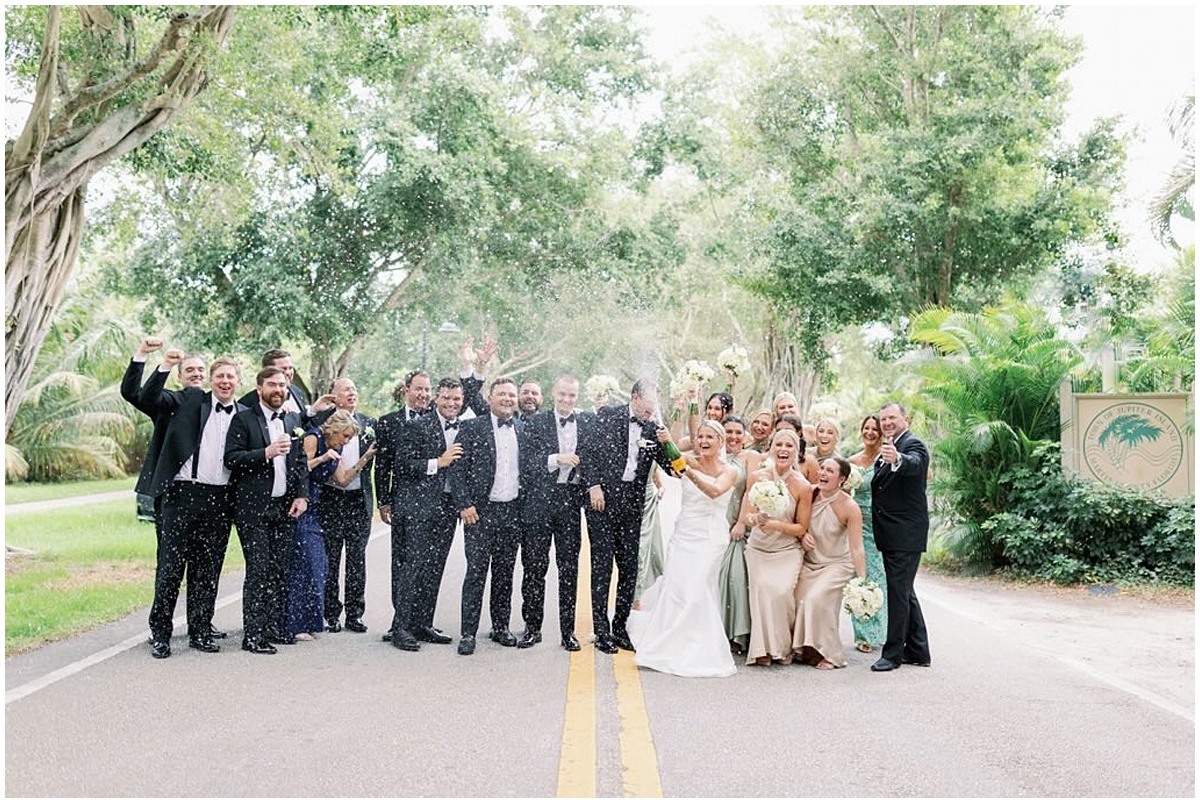 Epic Wedding Photo Contest | Pelican Club | Jupiter, FL | Married in Palm Beach | www.marriedinpalmbeach.com | Jessica Van Derm Marel Photography
