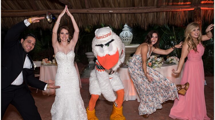 University of Miami Mascot Sebastian Wedding | West Palm Beach, FL | Married in Palm Beach | www.marriedinpalmbeach.com | Organic Moments Photography