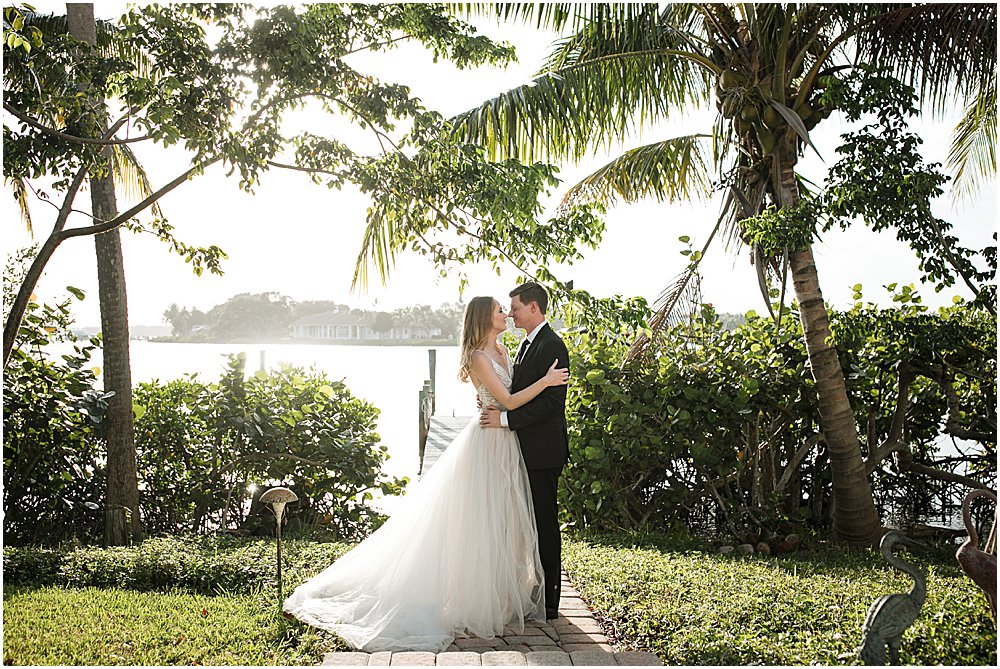 Beautiful Backyard Wedding | Palm Beach, FL | Married in Palm Beach | www.marriedinpalmbeach.com | Sonju Photography