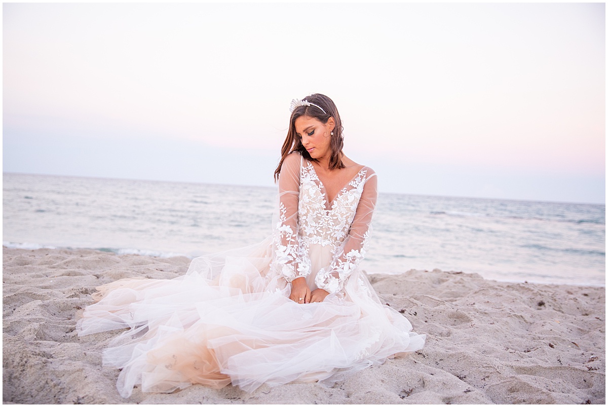 Elegant Beach Wedding | Marriott Singer Island | Palm Beach, FL | Married in Palm Beach | www.marriedinpalmbeach.com | Krystal Zaskey Photography