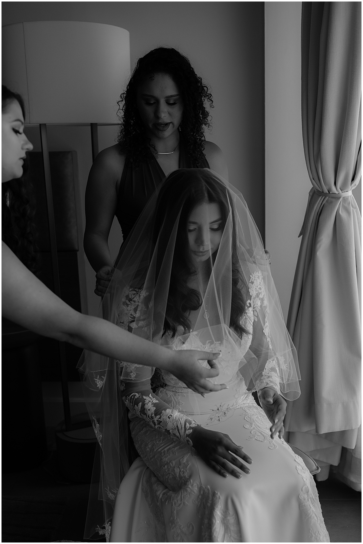 Black and White Wedding Photography | West Palm Beach, FL | Married in Palm Beach | www.marriedinpalmbeach.com | Vanessa Palomino Photography