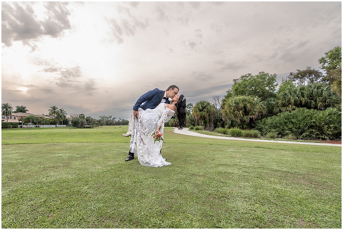 Madison Green Country Club Golf Course Wedding | West Palm Beach, FL | Married in Palm Beach | www.marriedinpalmbeach.com | Yolanda Hill Photography