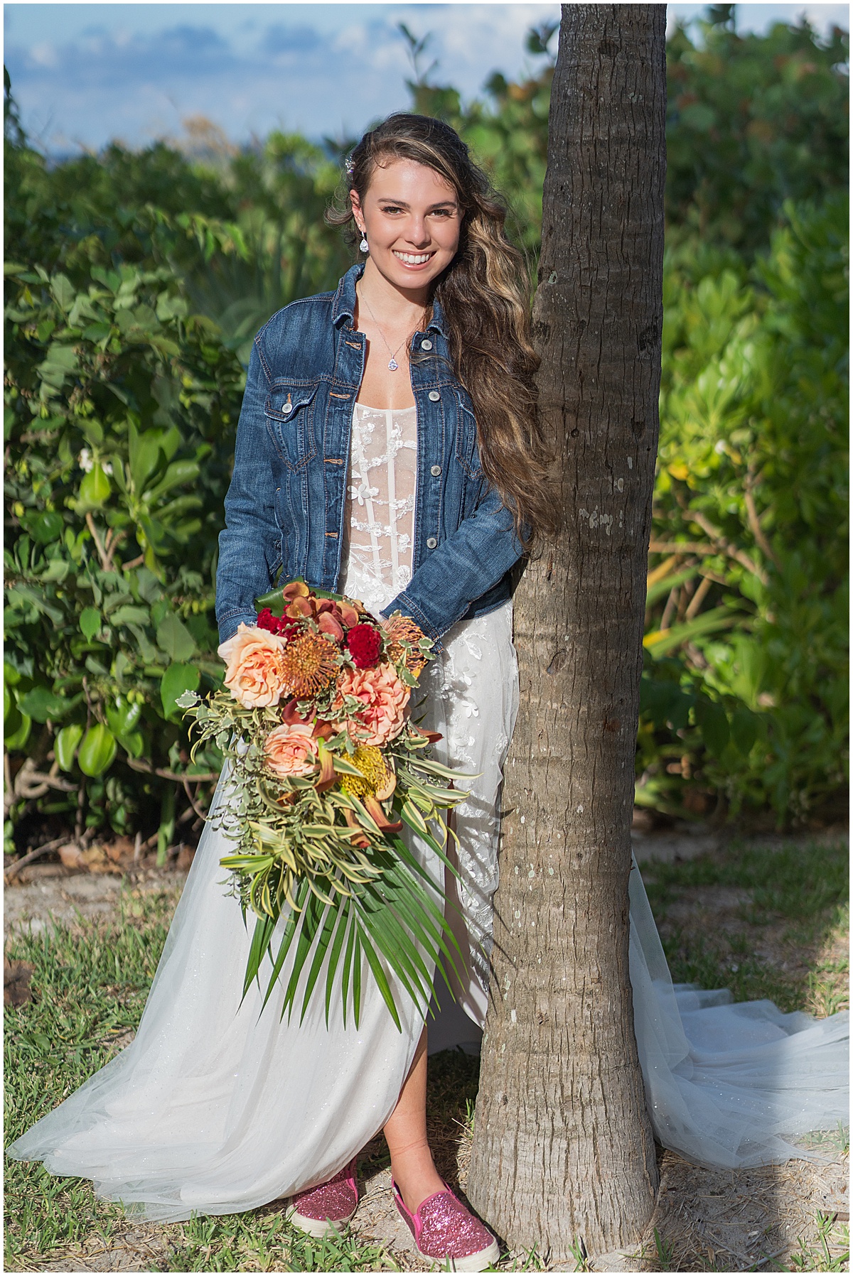 90s Inspired Wedding Details | Marriott Singer Island | West Palm Beach, FL | Married in Palm Beach | www.marriedinpalmbeach.com | Organic Moments Photography